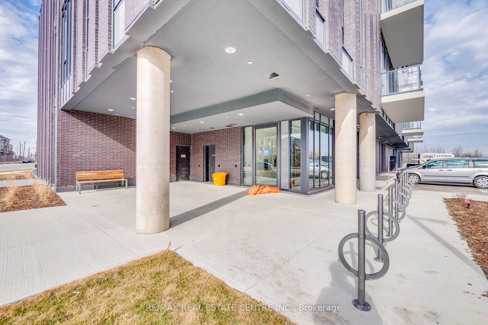 225 Veterans Drive