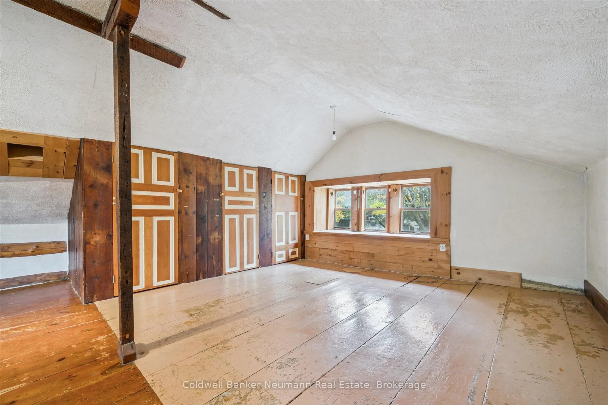 13085 Nassagaweya Puslinch Townline