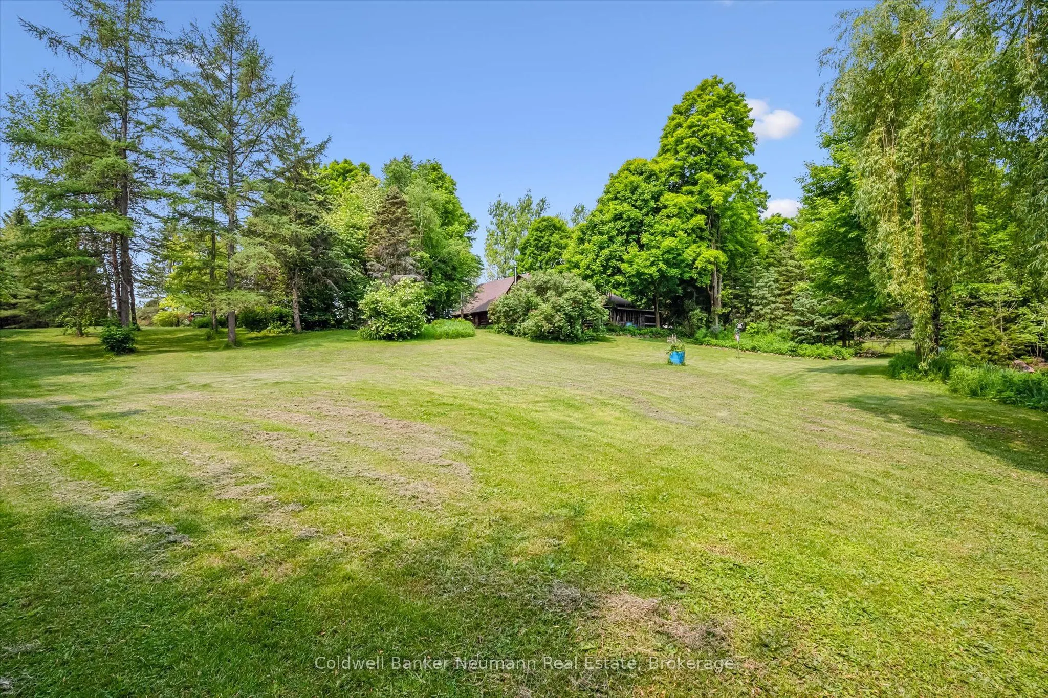 13085 Nassagaweya Puslinch Townline