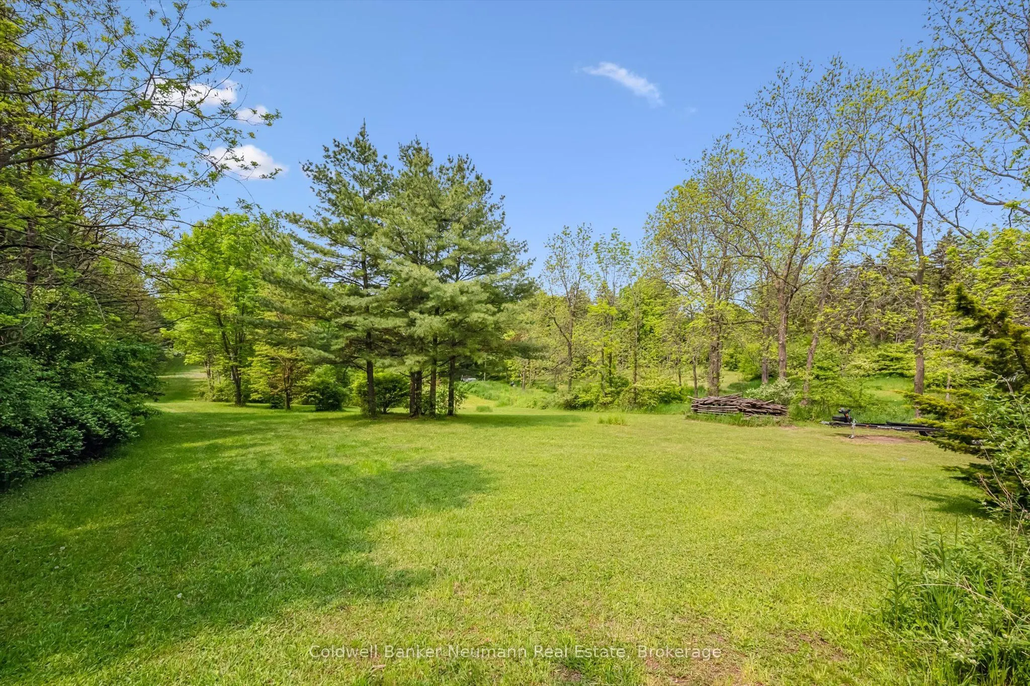13085 Nassagaweya Puslinch Townline