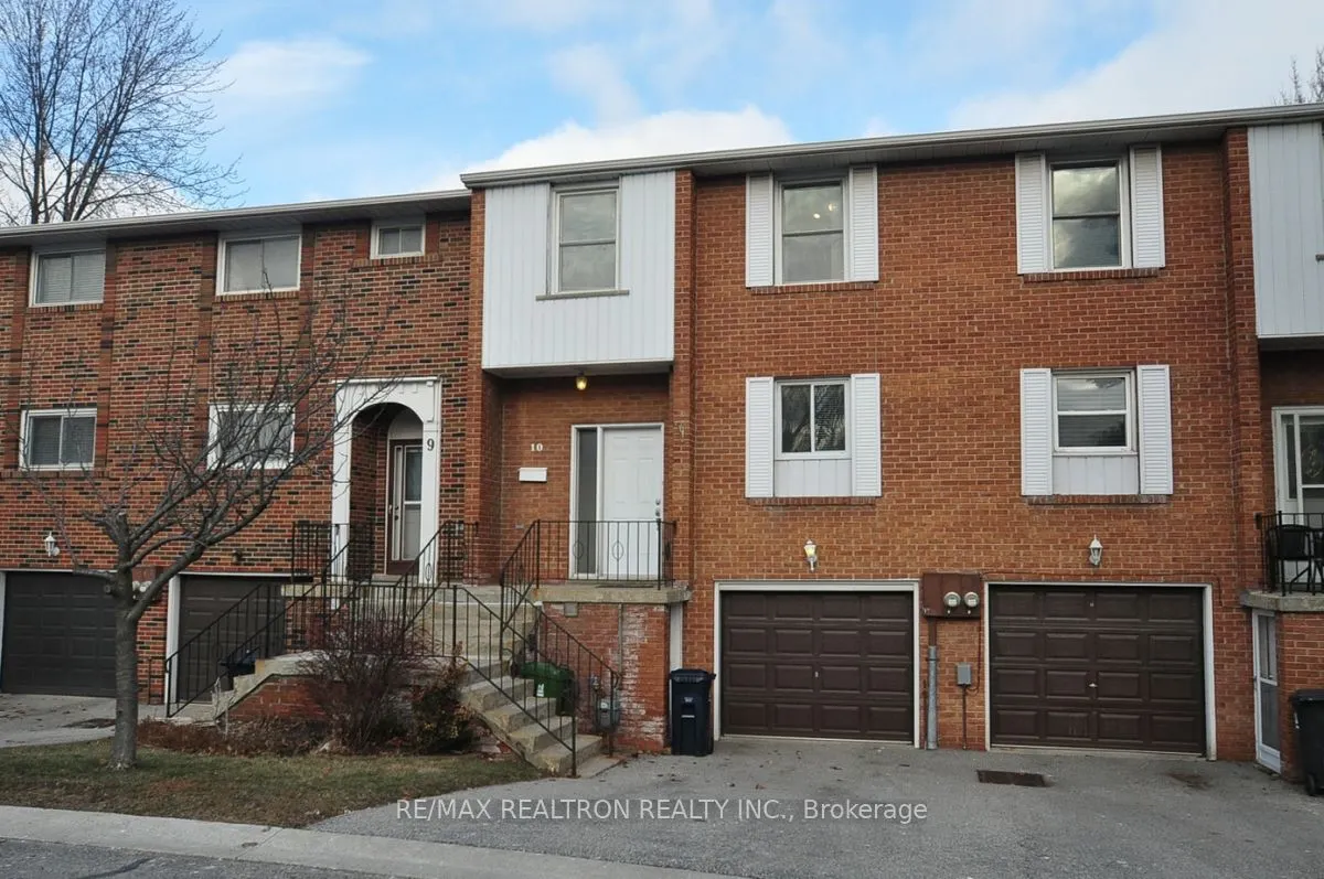 19 Centennial Park Road, #10