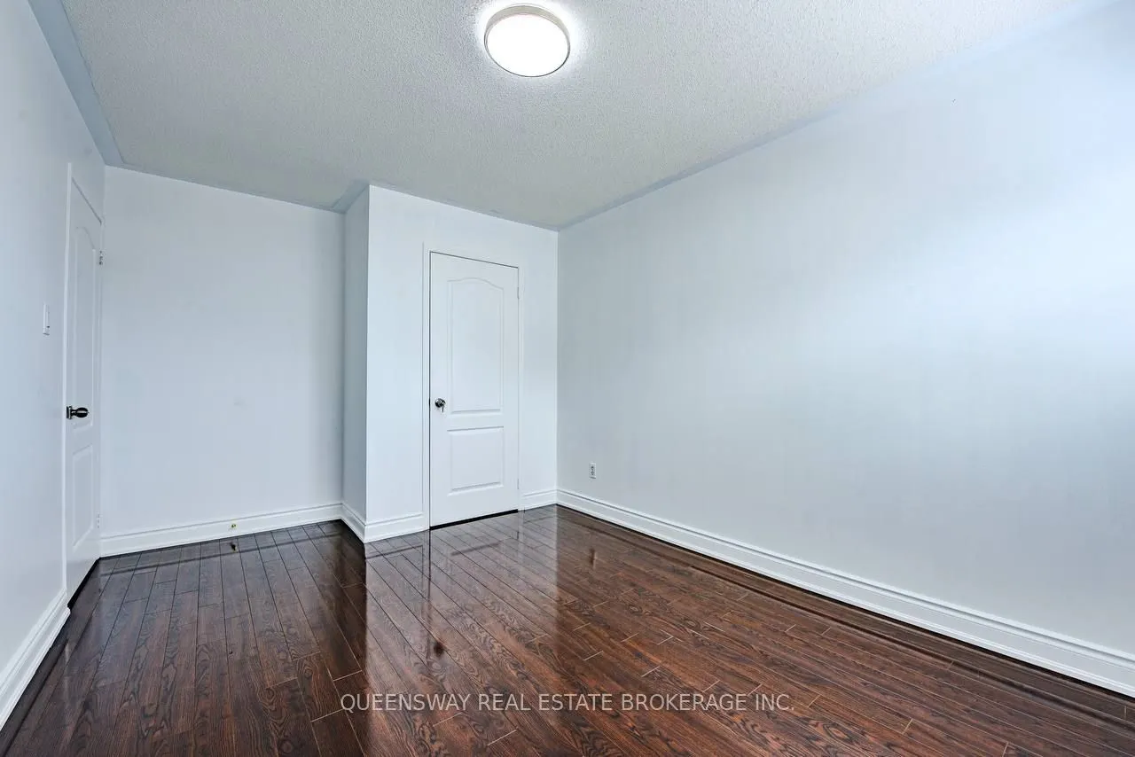 12 Dandelion Road