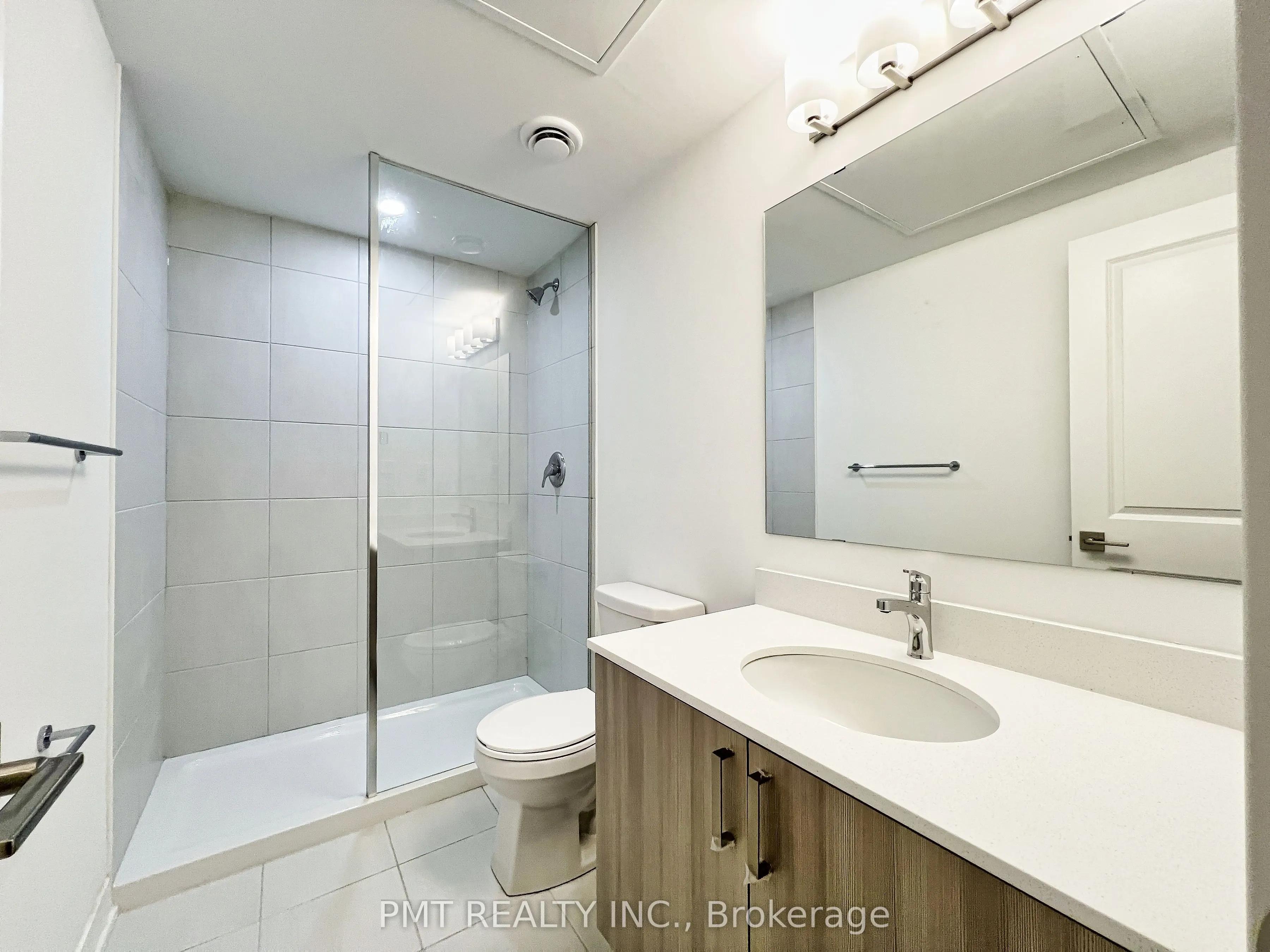 4045 Hickory Drive, #1