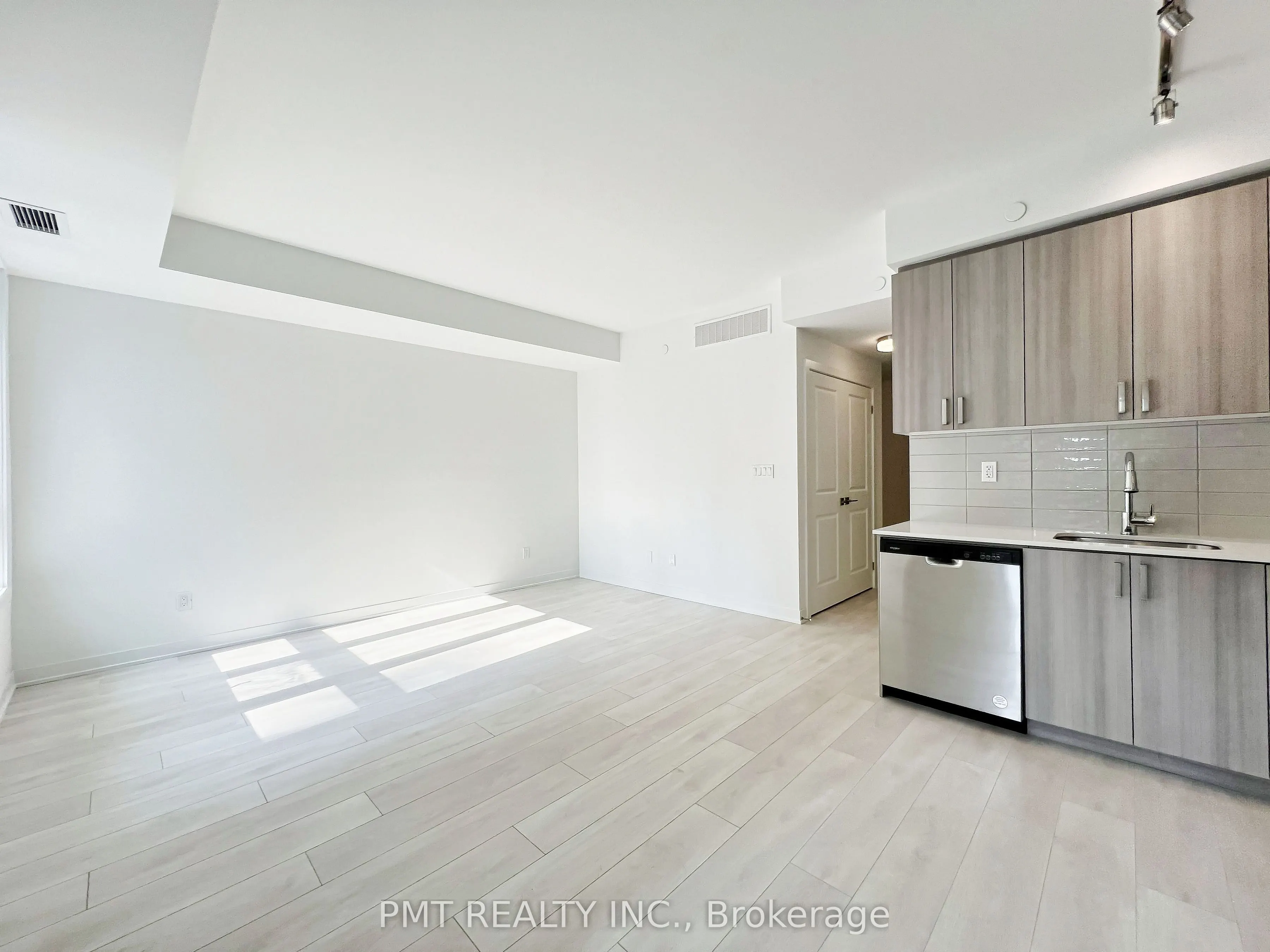 4045 Hickory Drive, #1