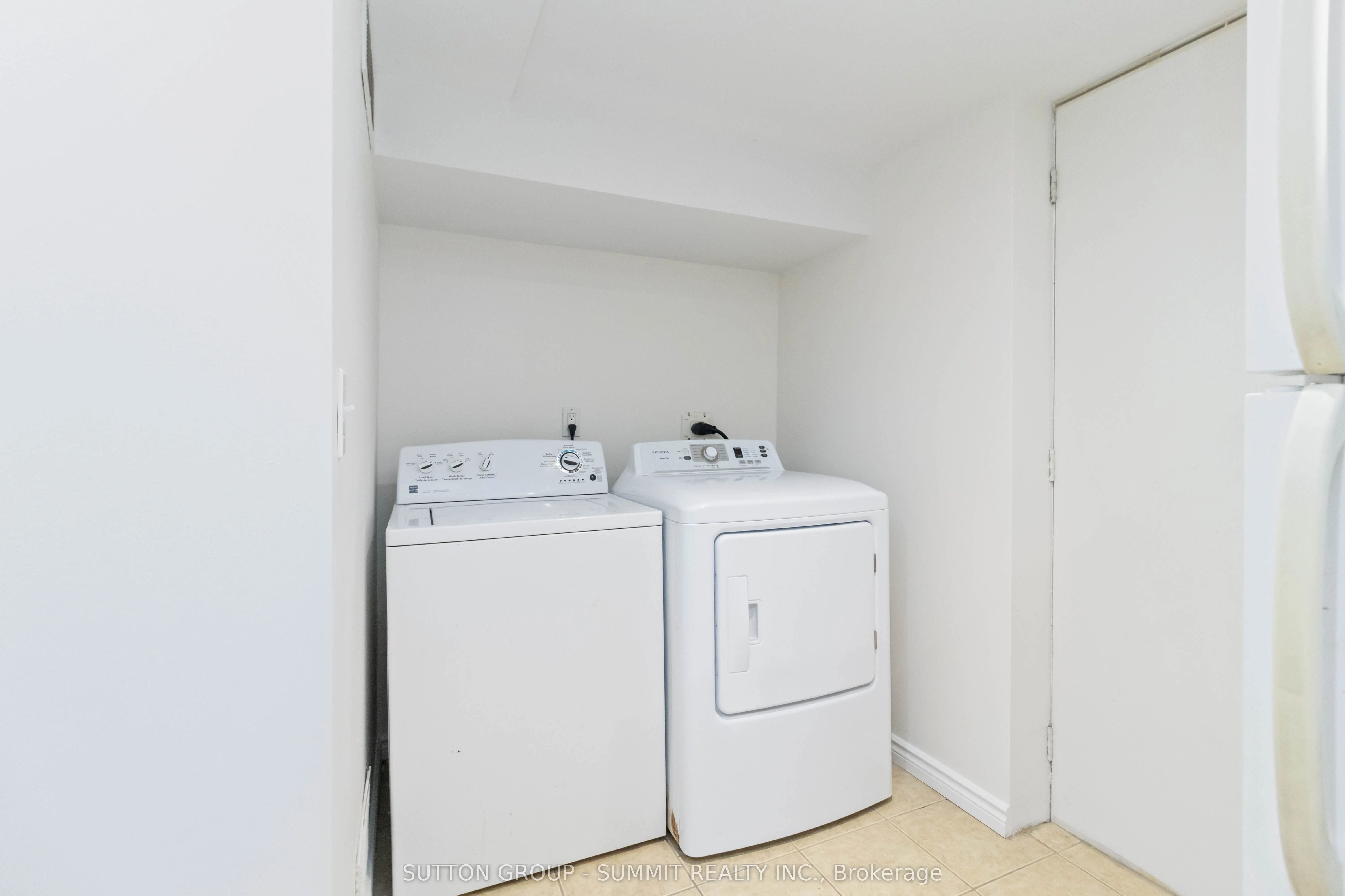 3269 Camberwell Drive