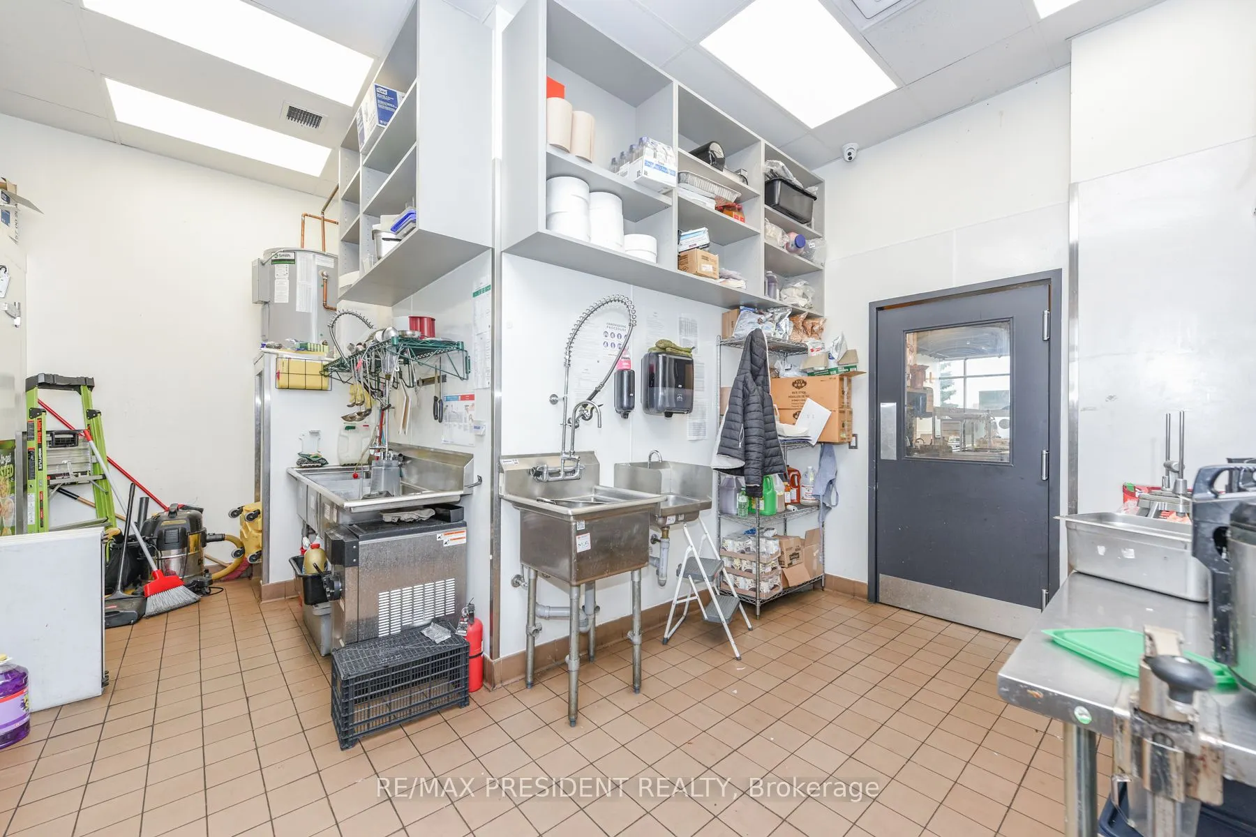 10048 Mclaughlin Road