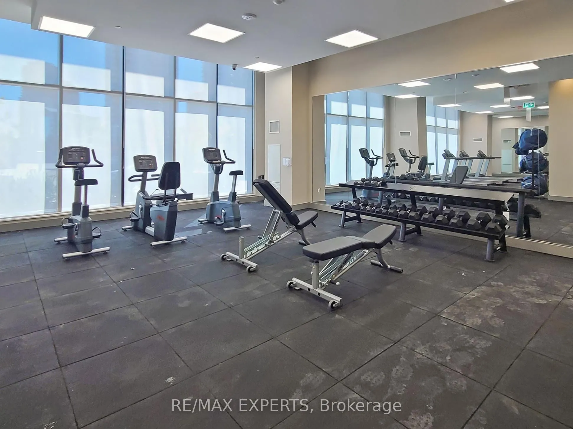 15 Watergarden Drive, #307