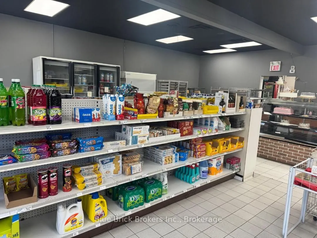 4025 Brandon Gate Drive N, #4
