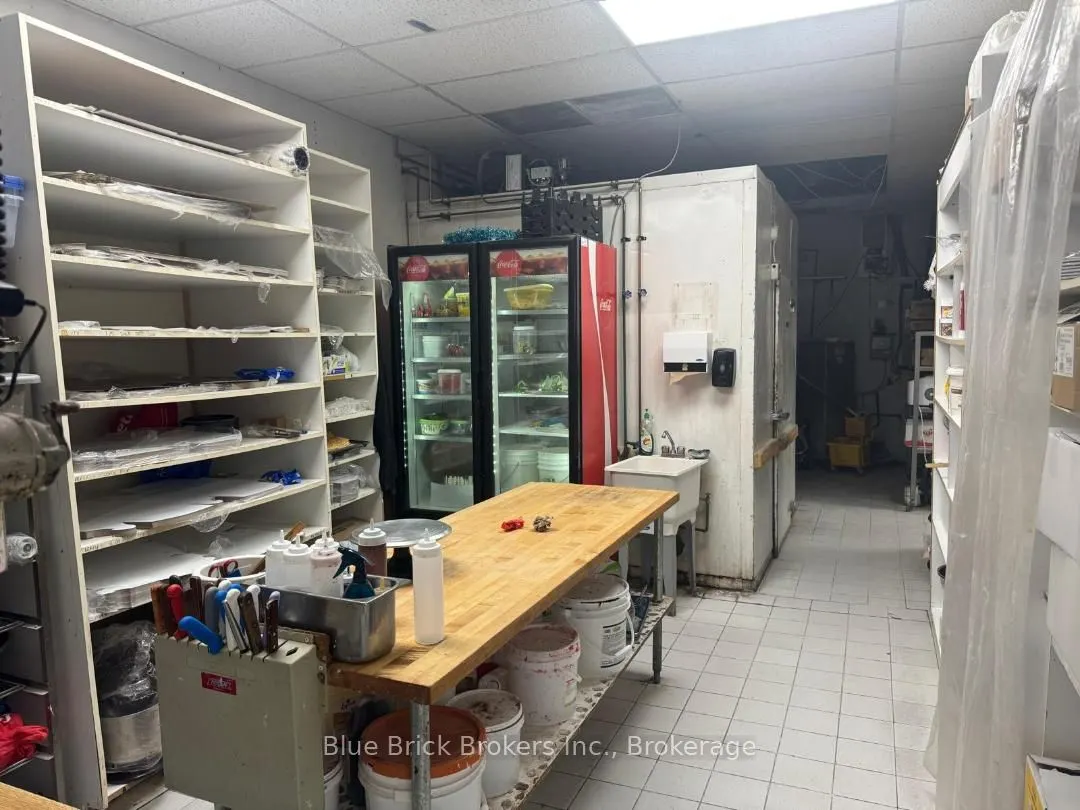 4025 Brandon Gate Drive N, #4