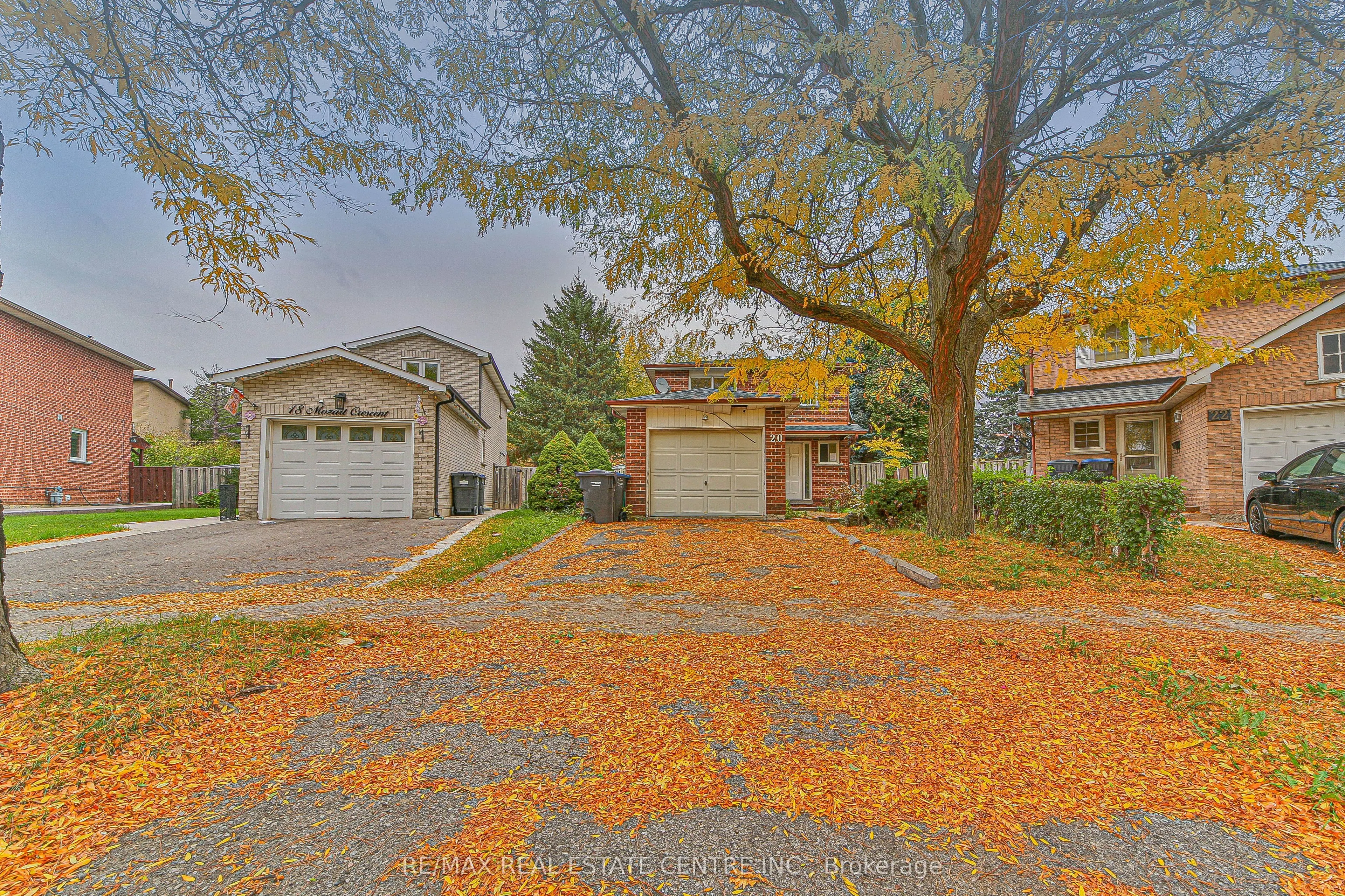 20 Mozart Crescent