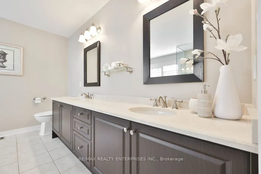 2151 Bingley Crescent