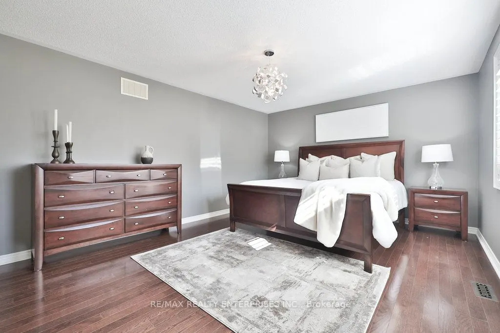 2151 Bingley Crescent
