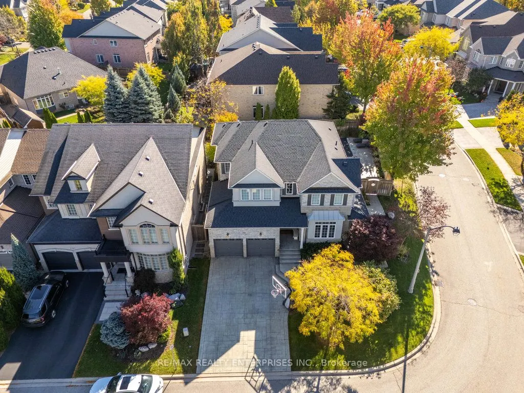 2151 Bingley Crescent