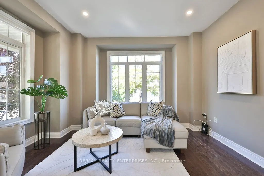 2151 Bingley Crescent