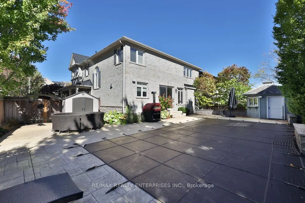 2151 Bingley Crescent