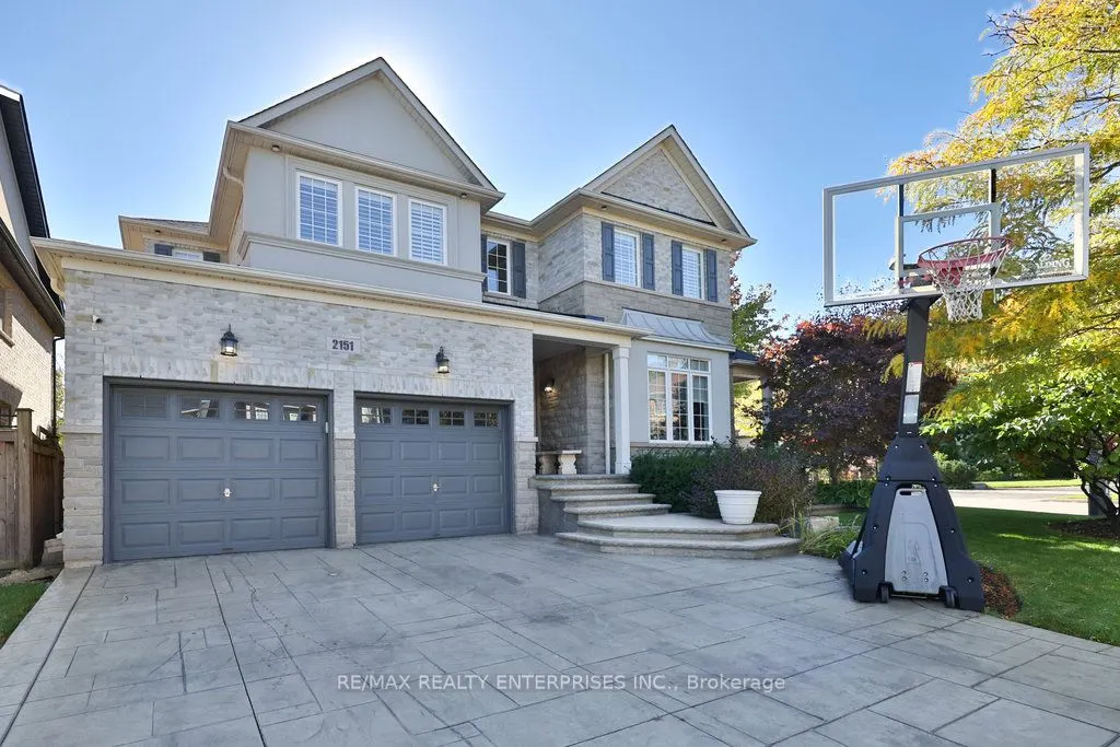2151 Bingley Crescent