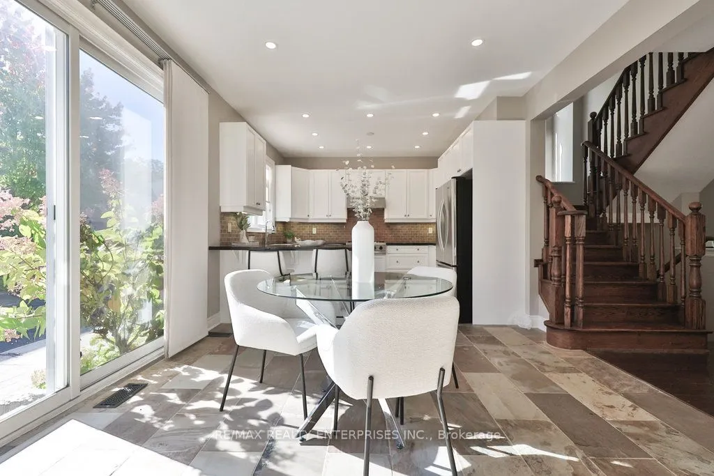2151 Bingley Crescent