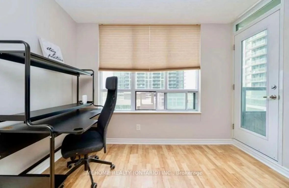 335 Rathburn Road W, #617