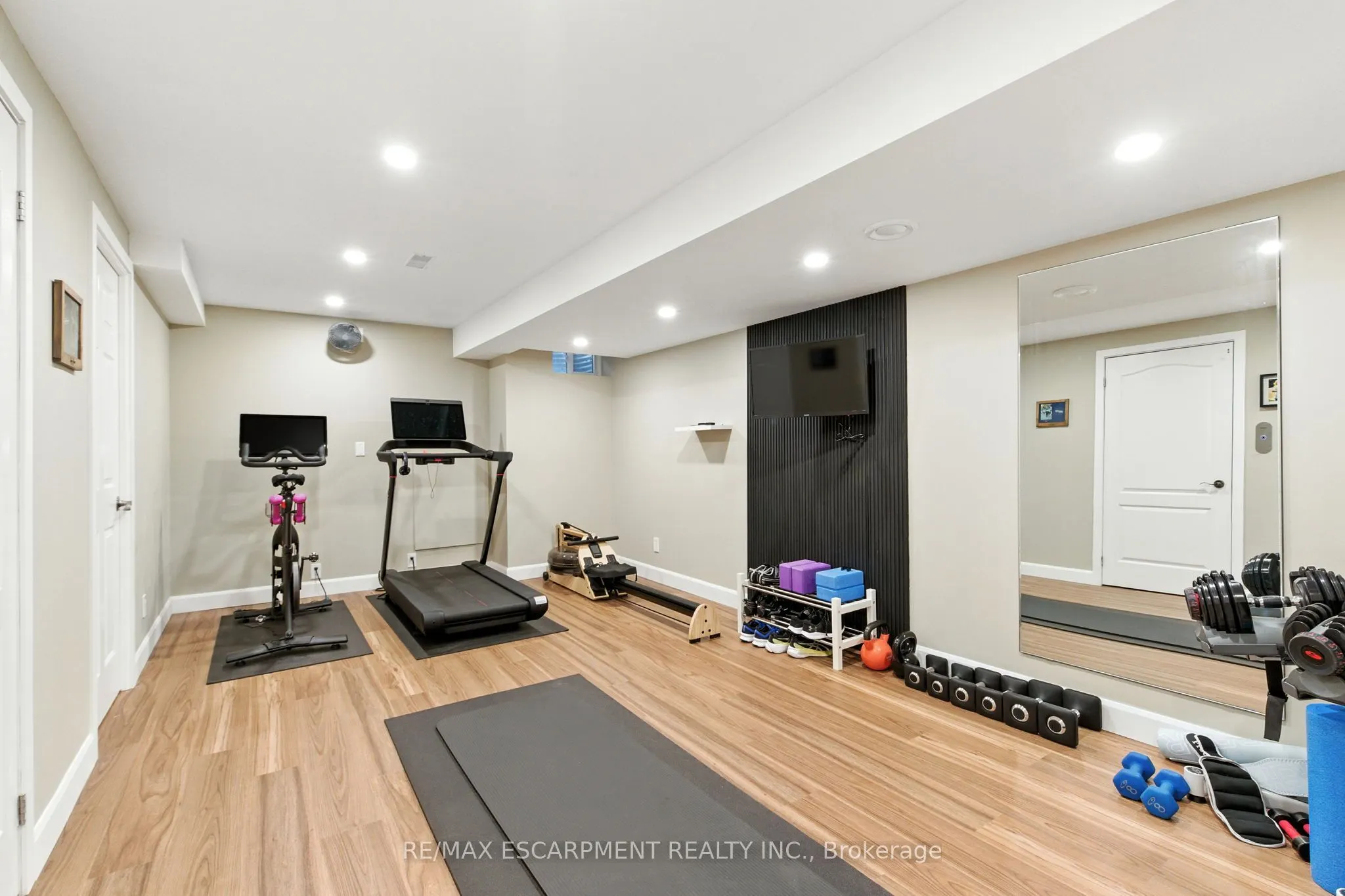 117 Nelson Street, #3
