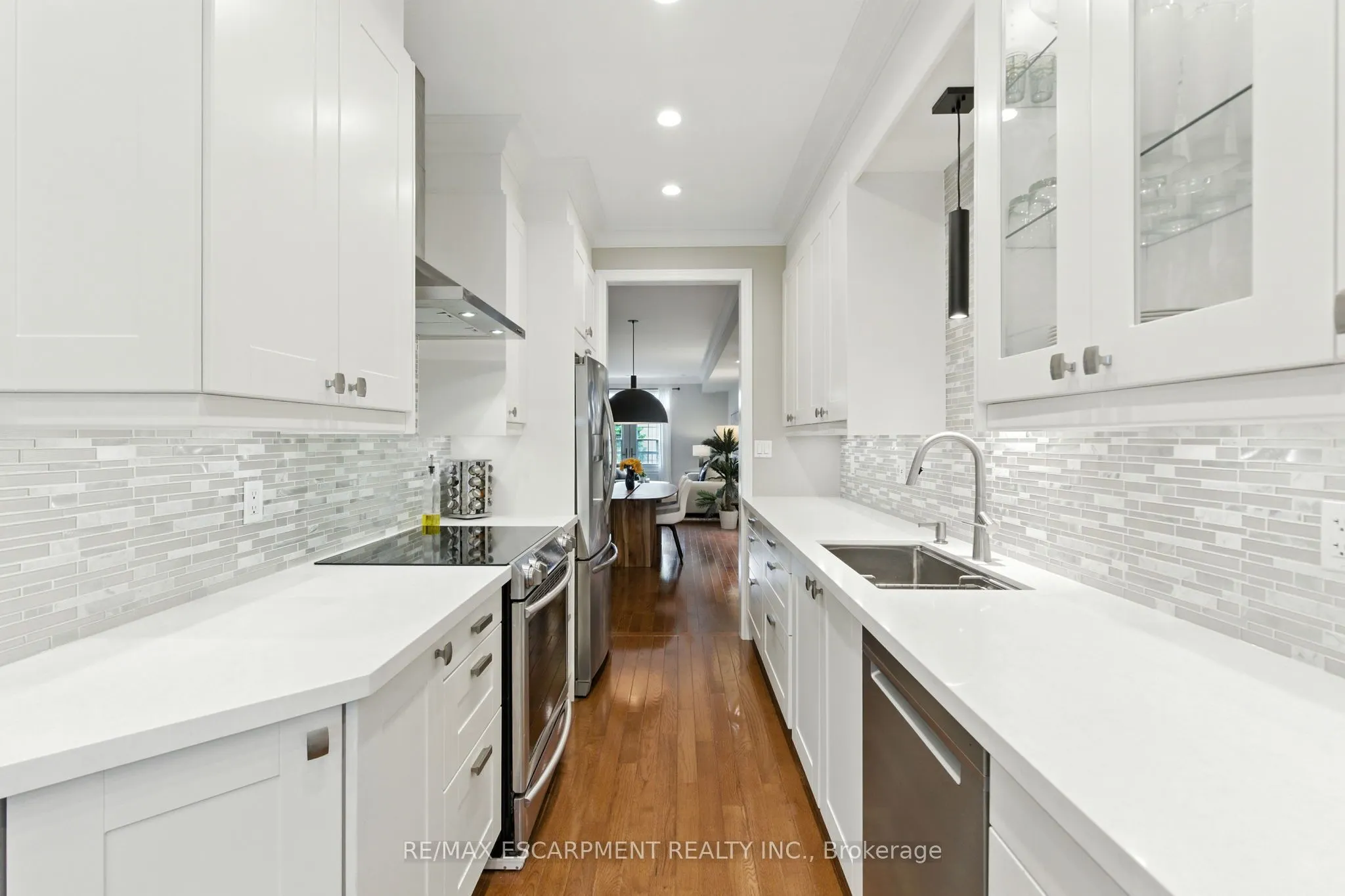 117 Nelson Street, #3