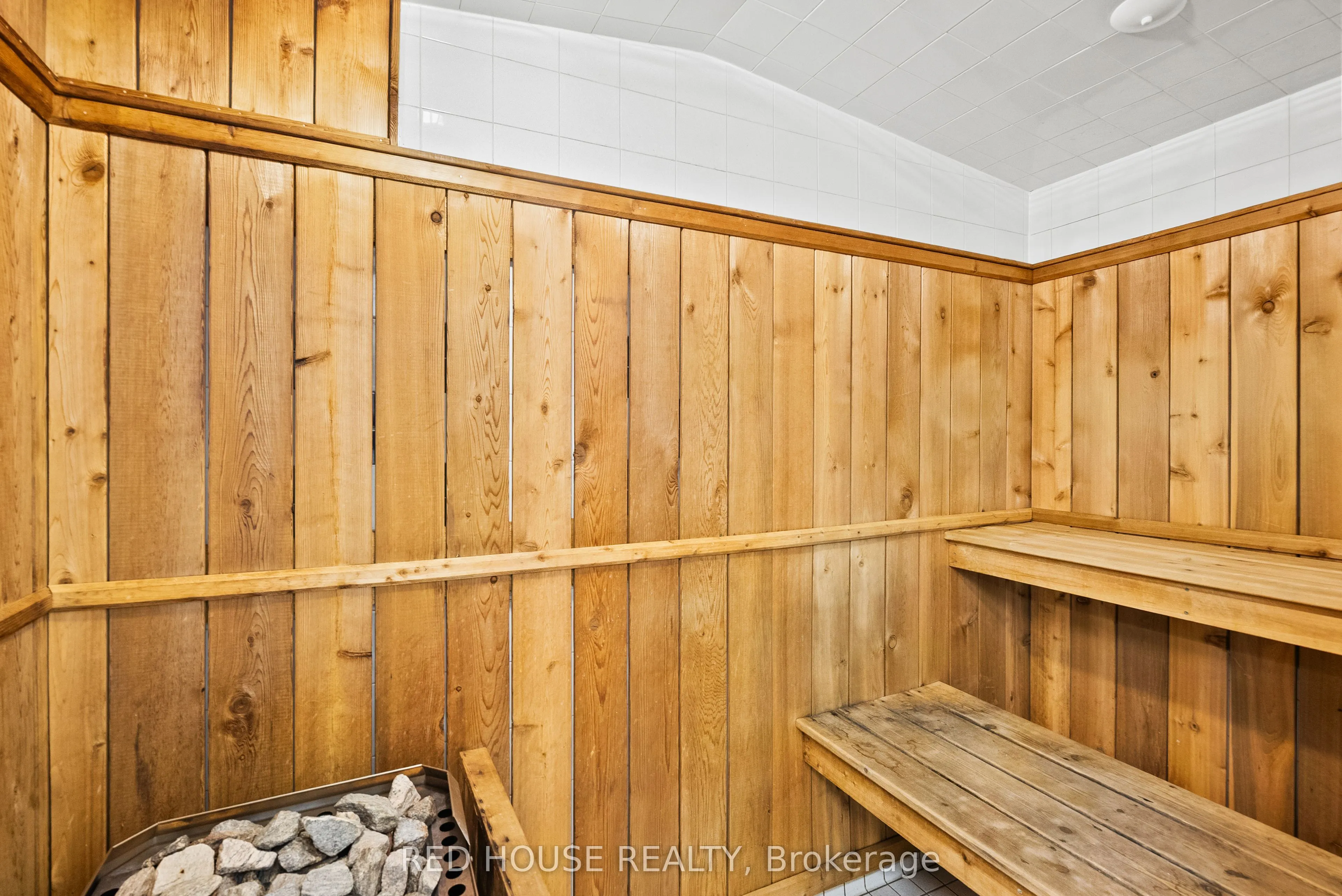 50 OLD MILL Road, #PH906
