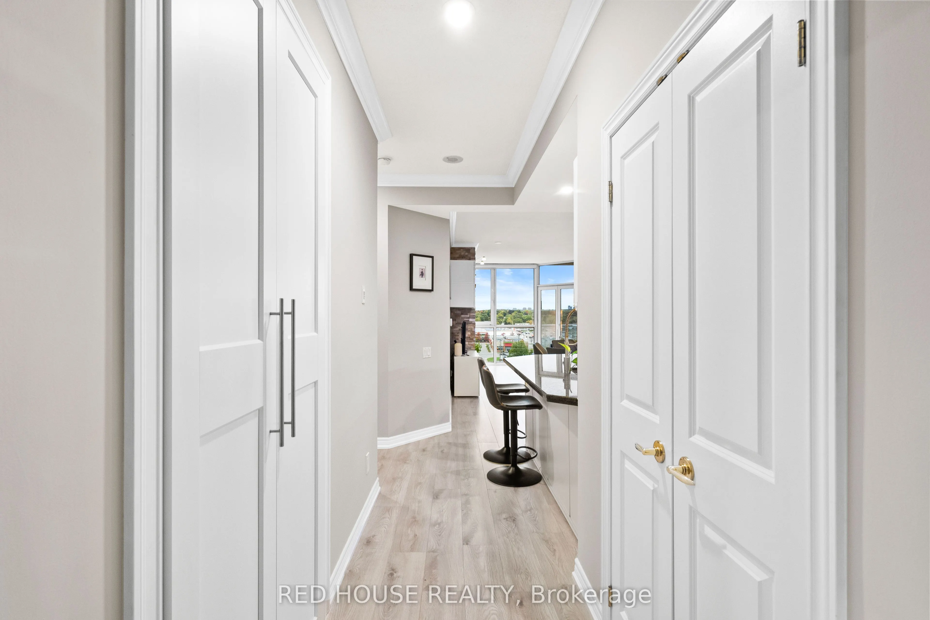 50 OLD MILL Road, #PH906