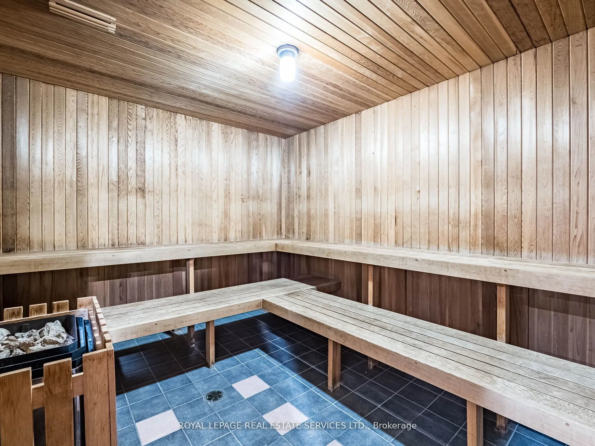 12 Laurelcrest Street, #908