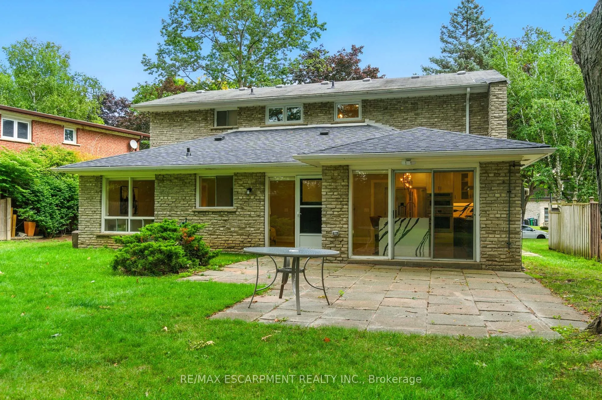 1245 Bramblewood Lane