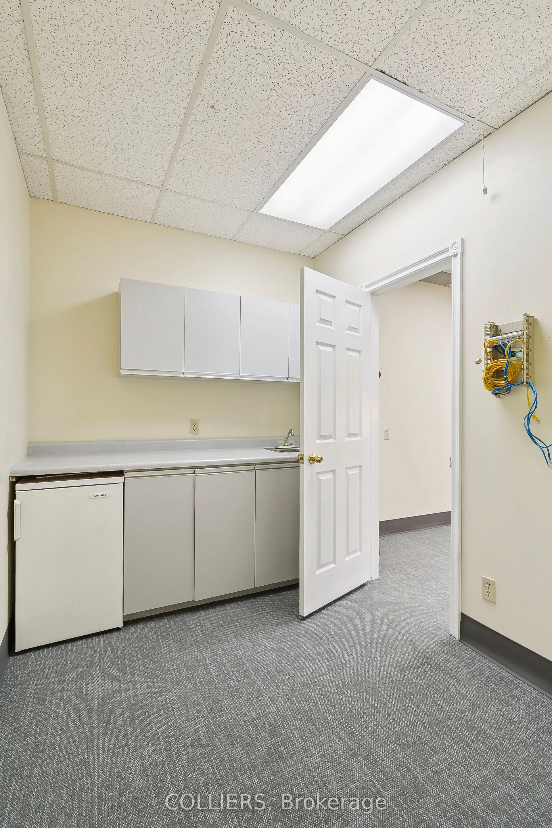 2914 South Sheridan Way, #300