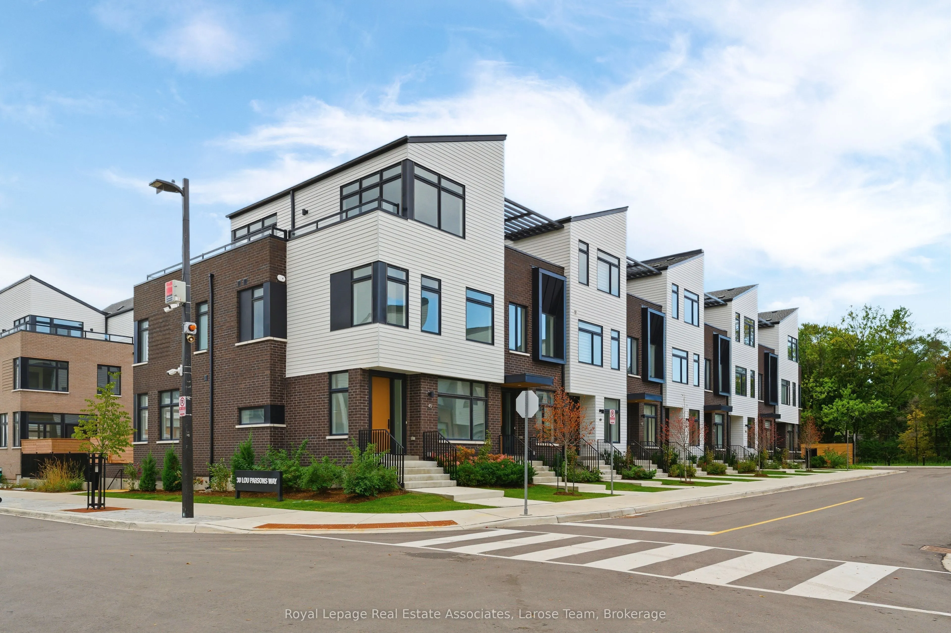 30 Lou Parsons Way, #44