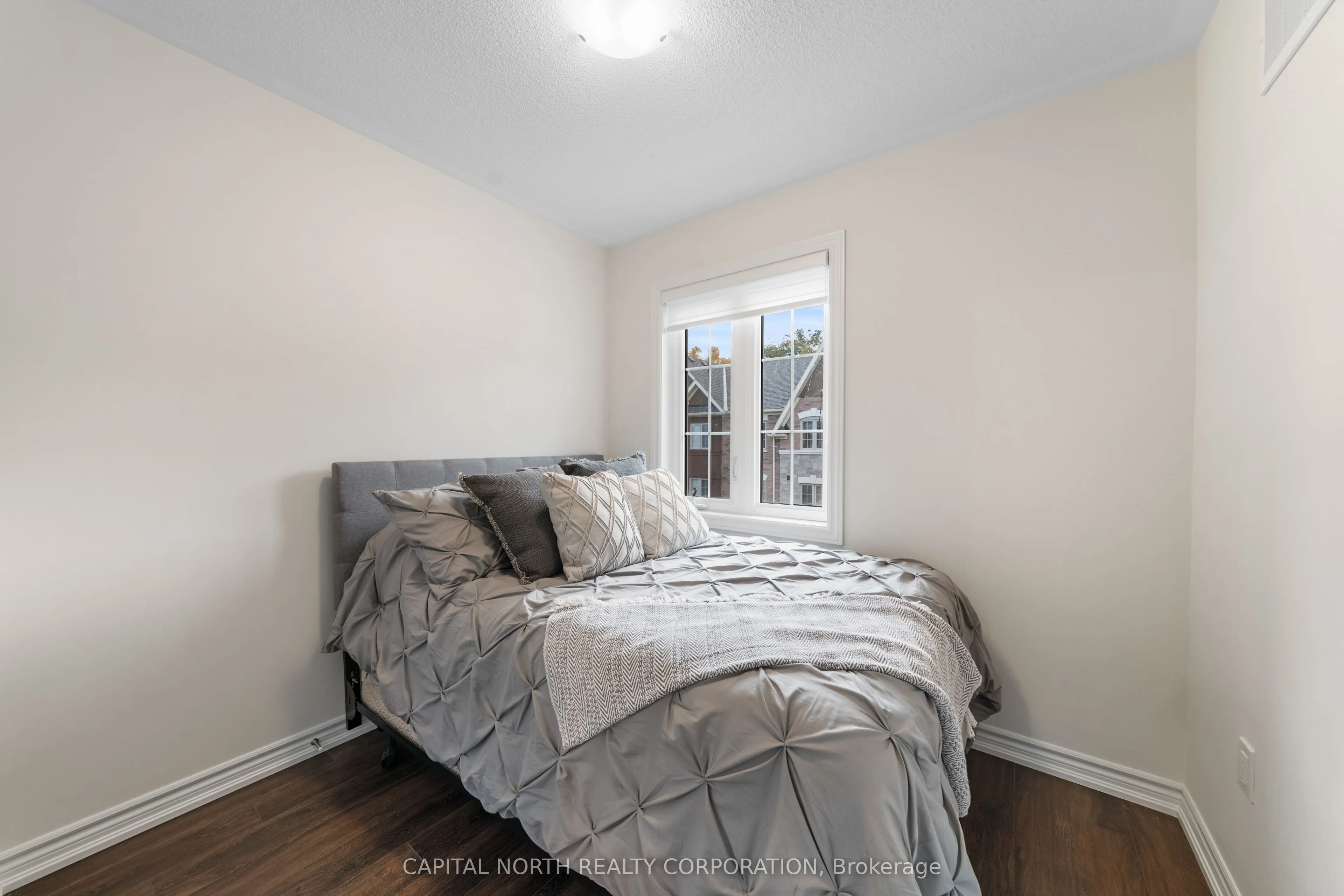 68 First Street, #32