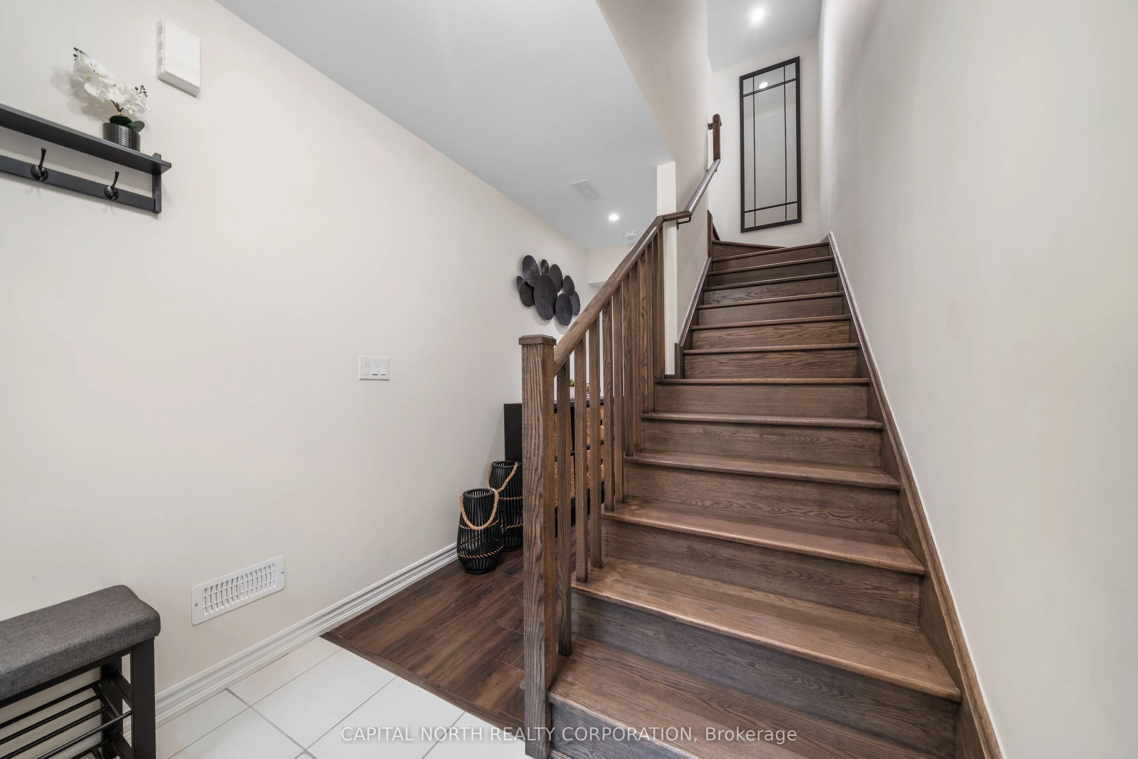 68 First Street, #32