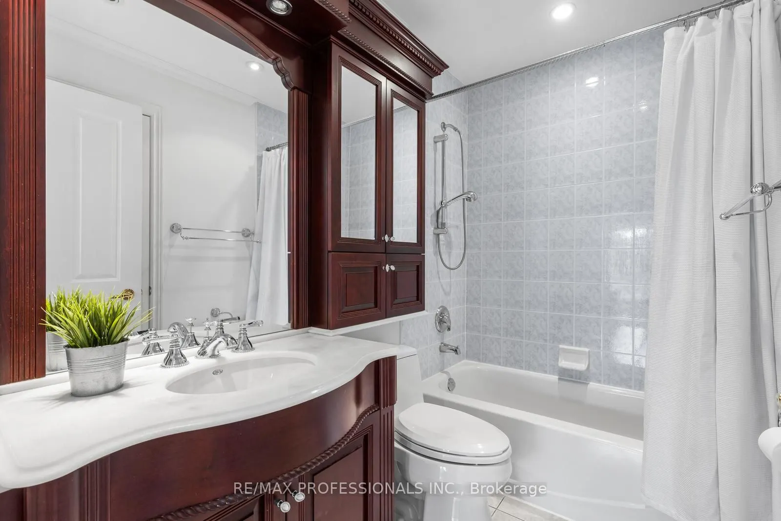 350 Mill Road, #211