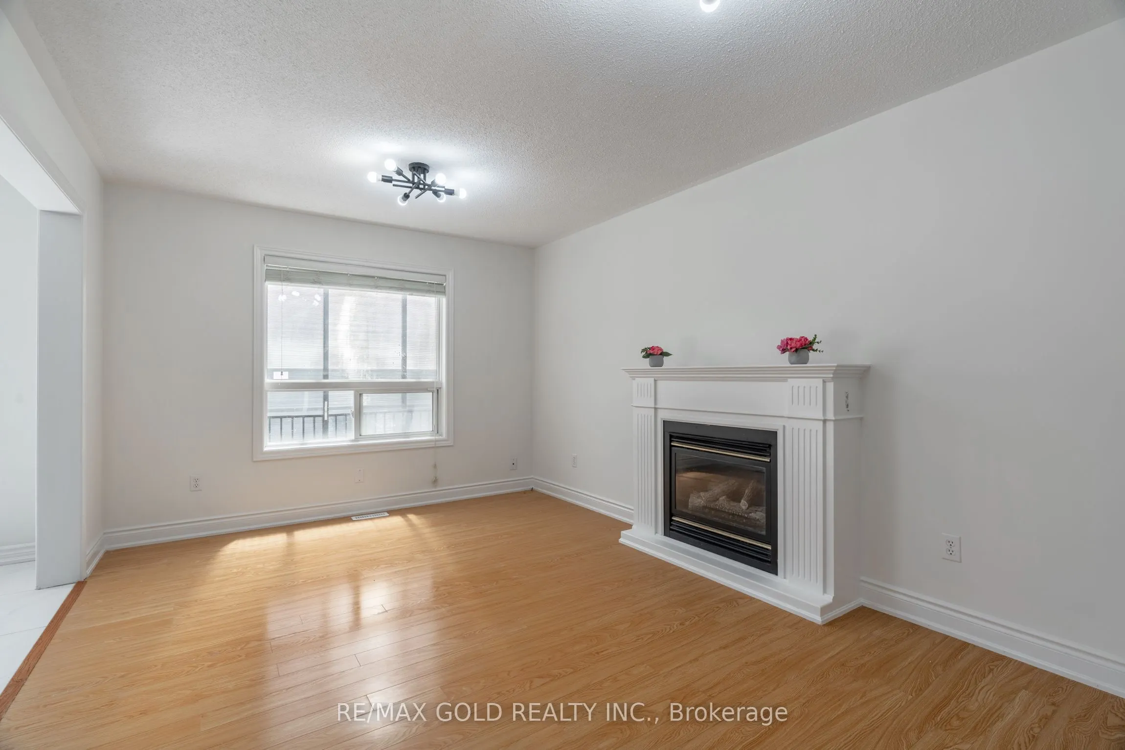 51 Tigerlily Place