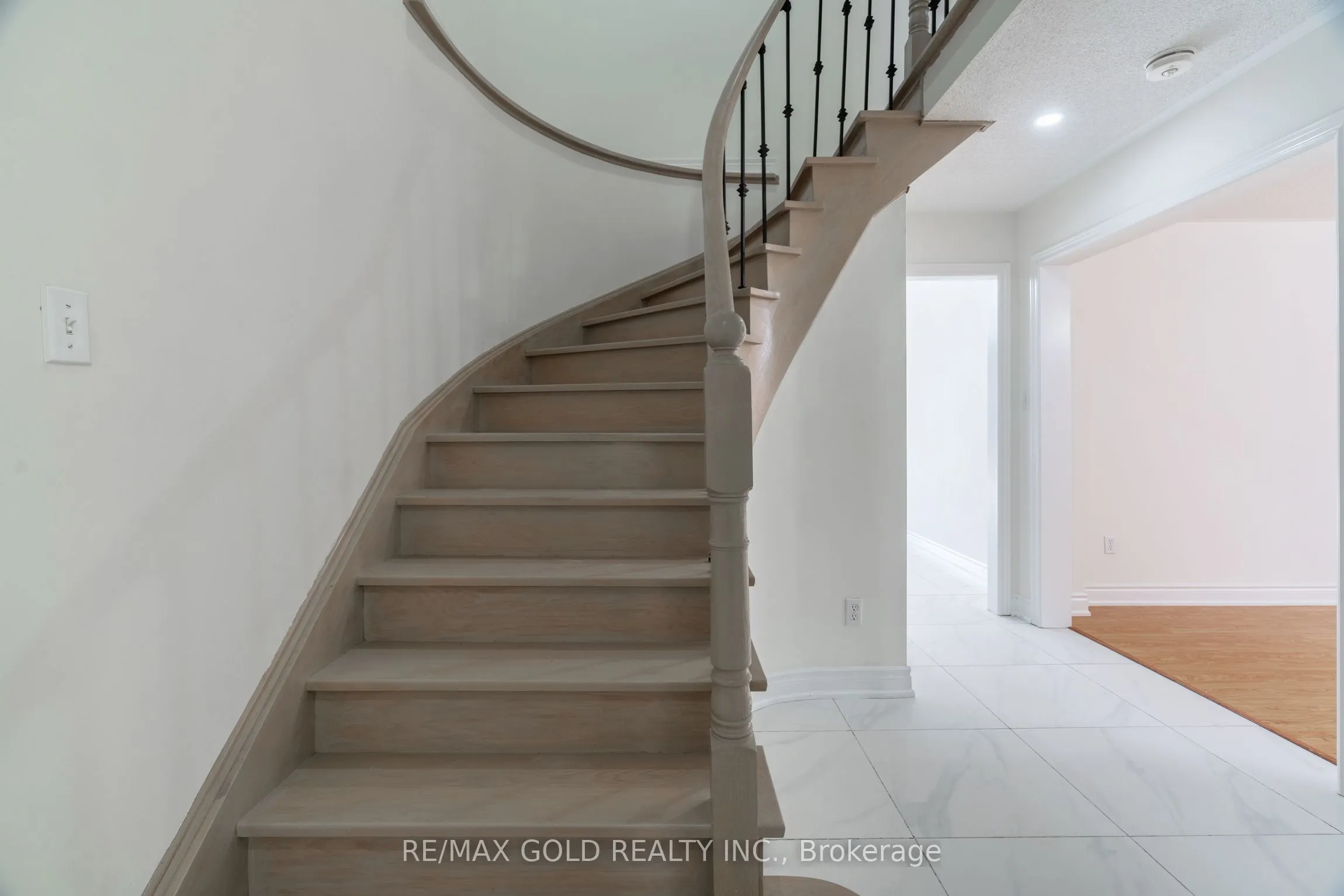 51 Tigerlily Place