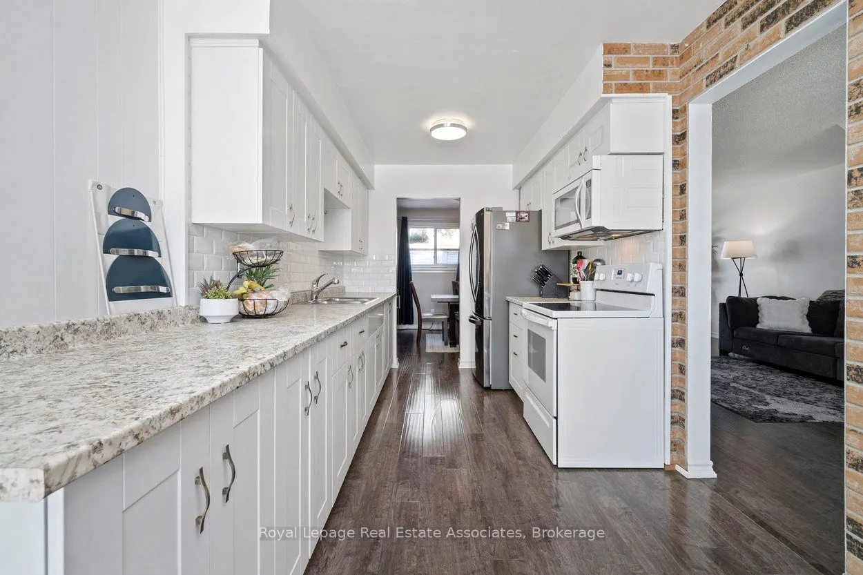 44 Village Court, #22