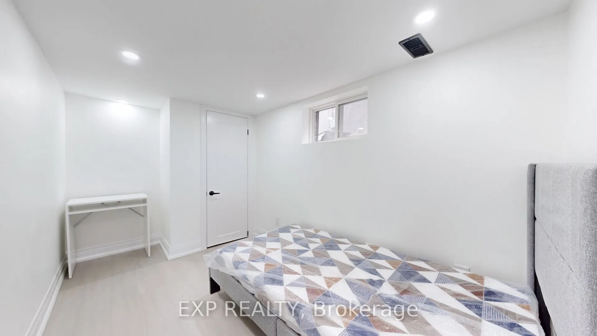 685 Jane Street, #Basement