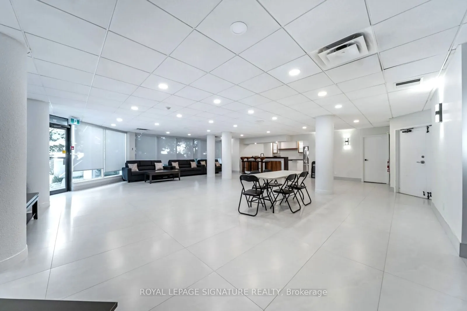 350 Webb Drive, #708