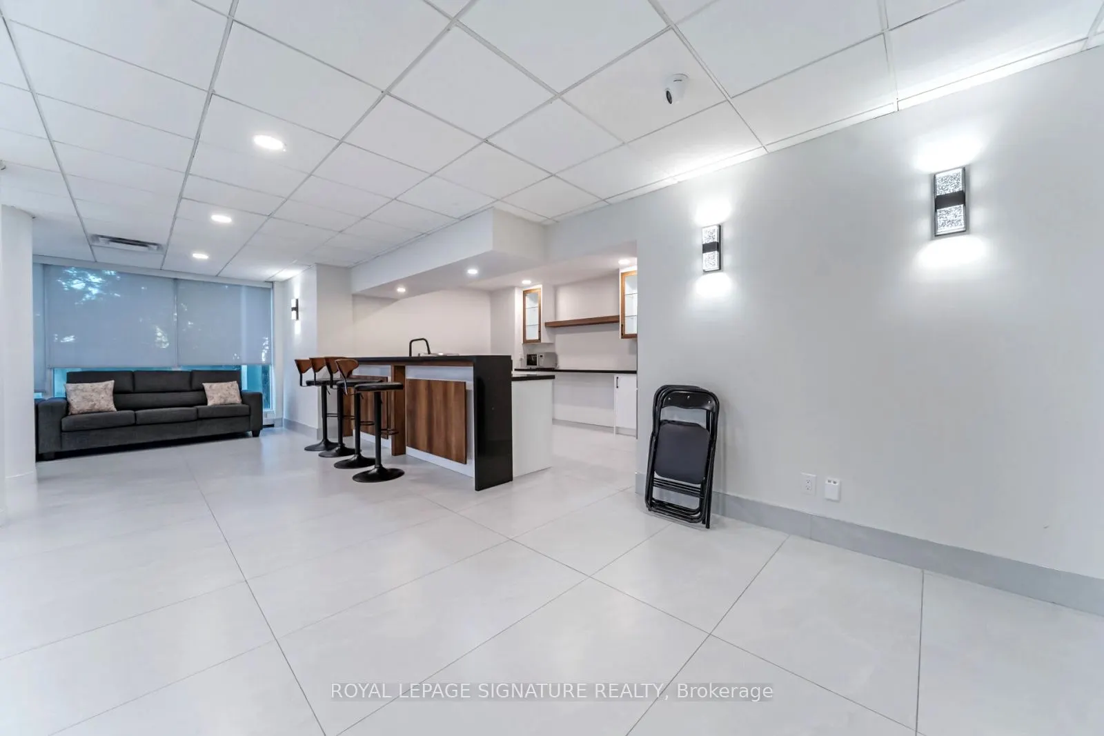 350 Webb Drive, #708