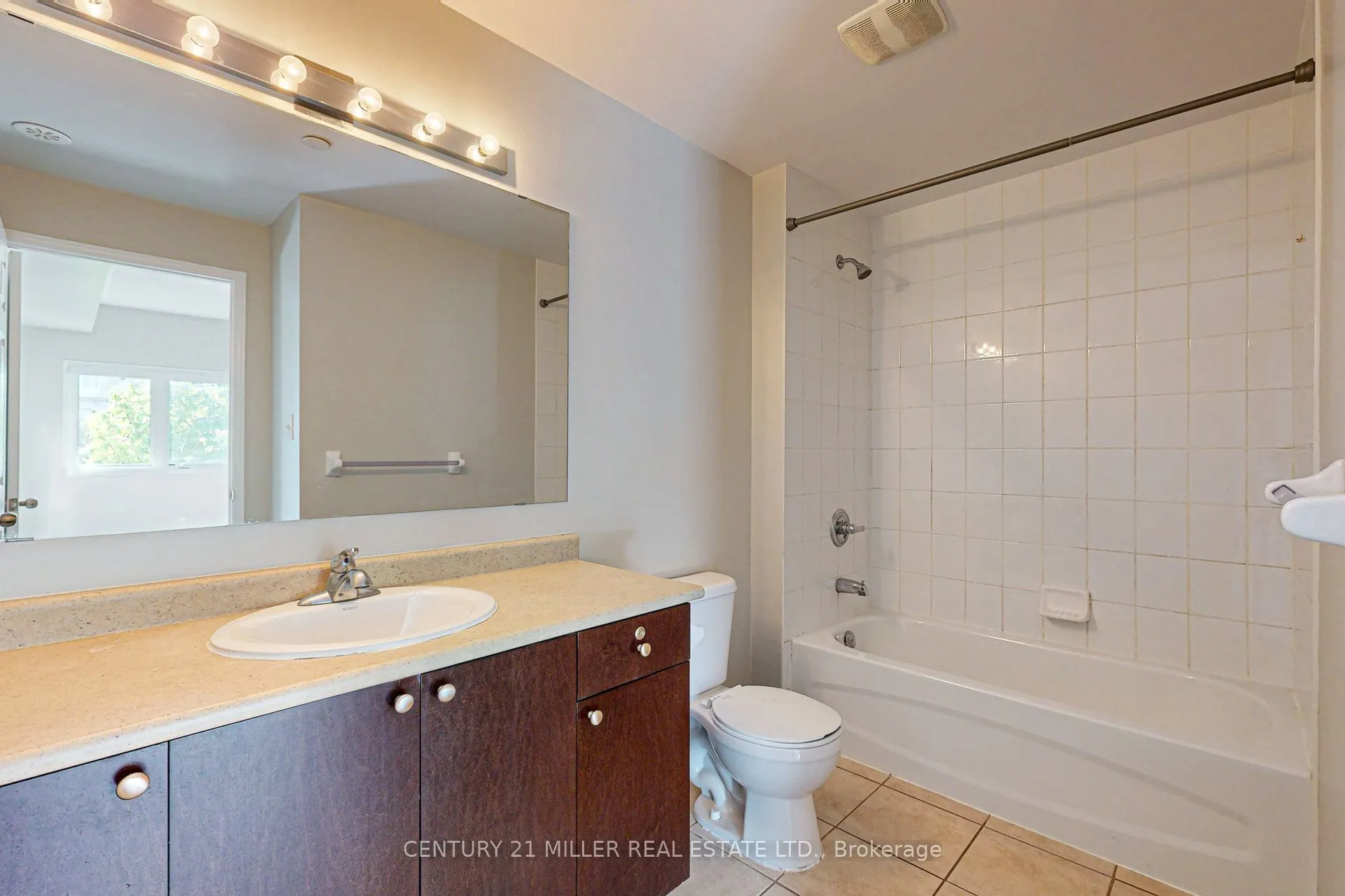 5150 Winston Churchill Boulevard, #202
