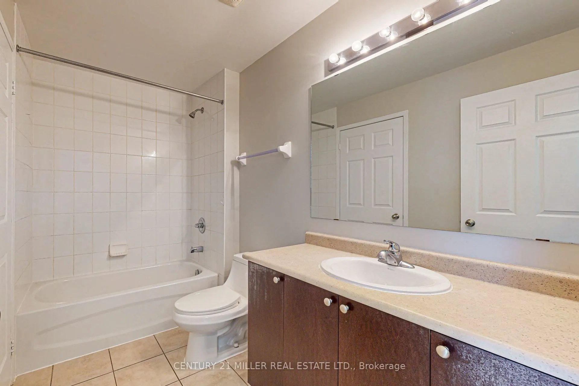 5150 Winston Churchill Boulevard, #202