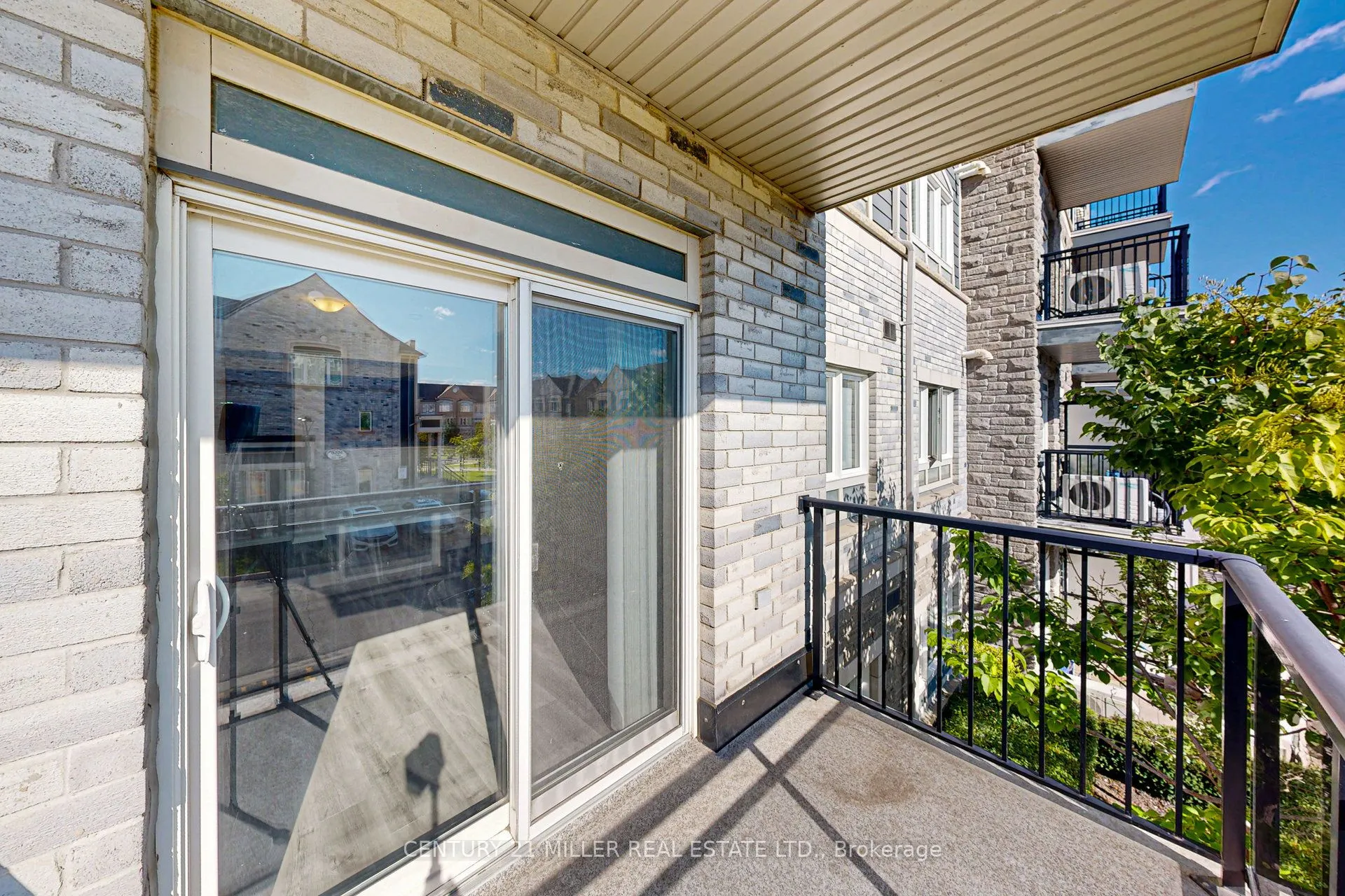 5150 Winston Churchill Boulevard, #202