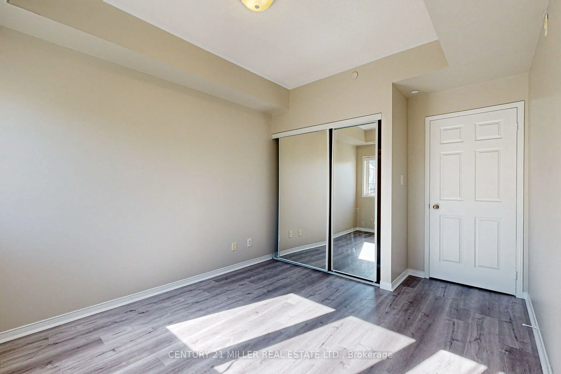 5150 Winston Churchill Boulevard, #202