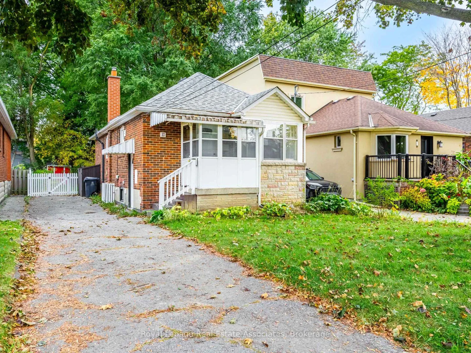 80 Queens Avenue