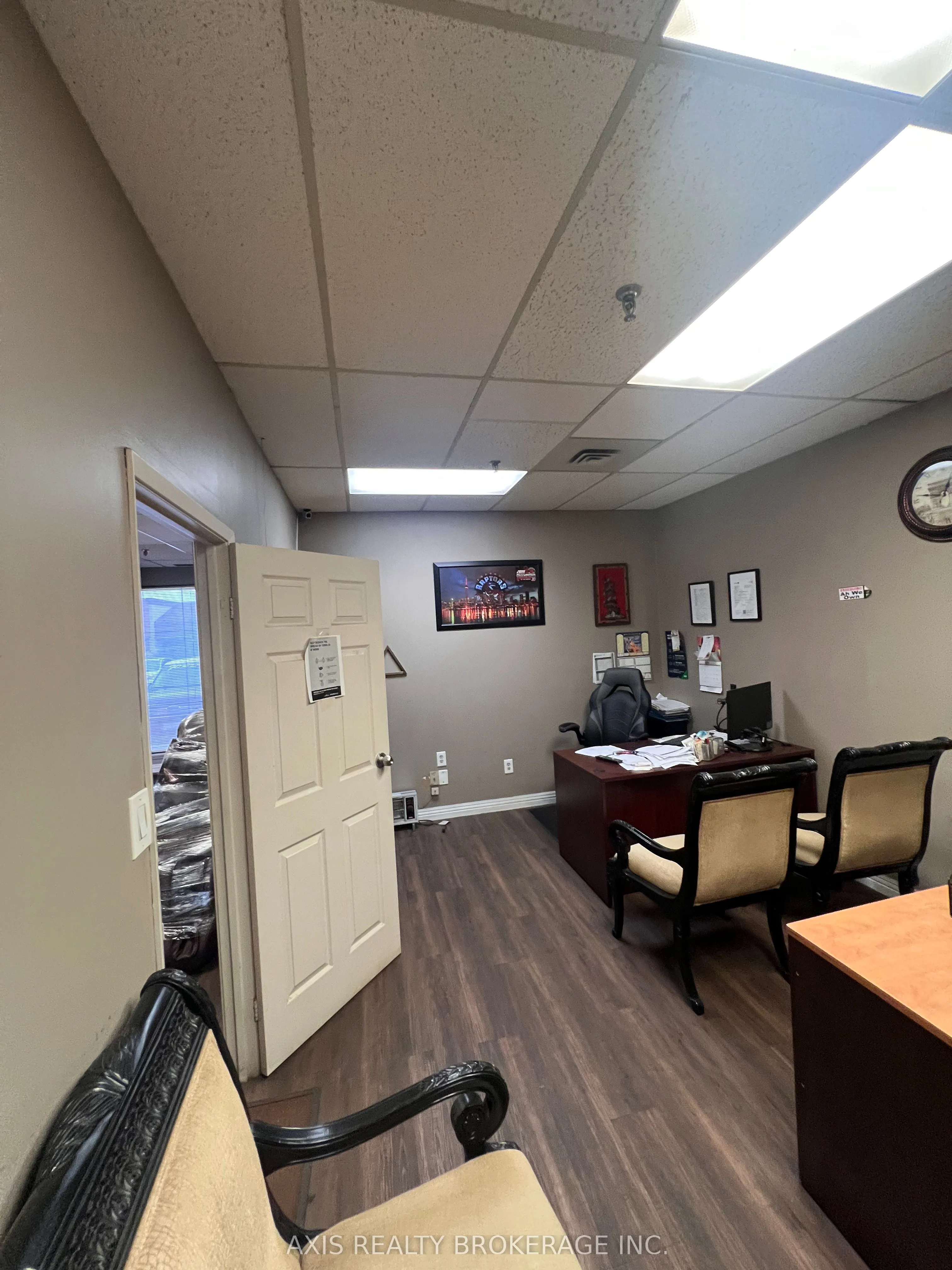 1075 Meyerside Drive, #6