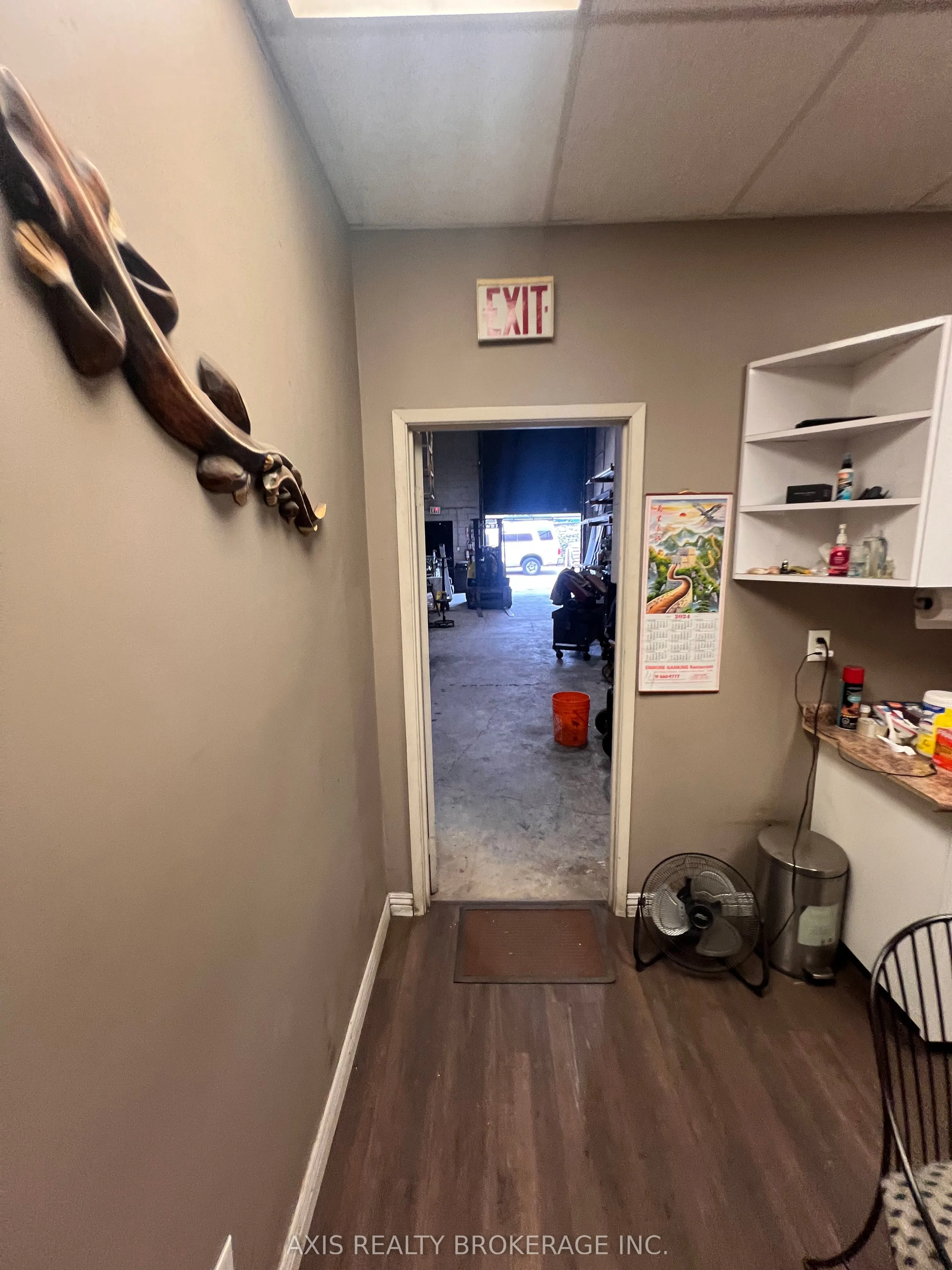 1075 Meyerside Drive, #6