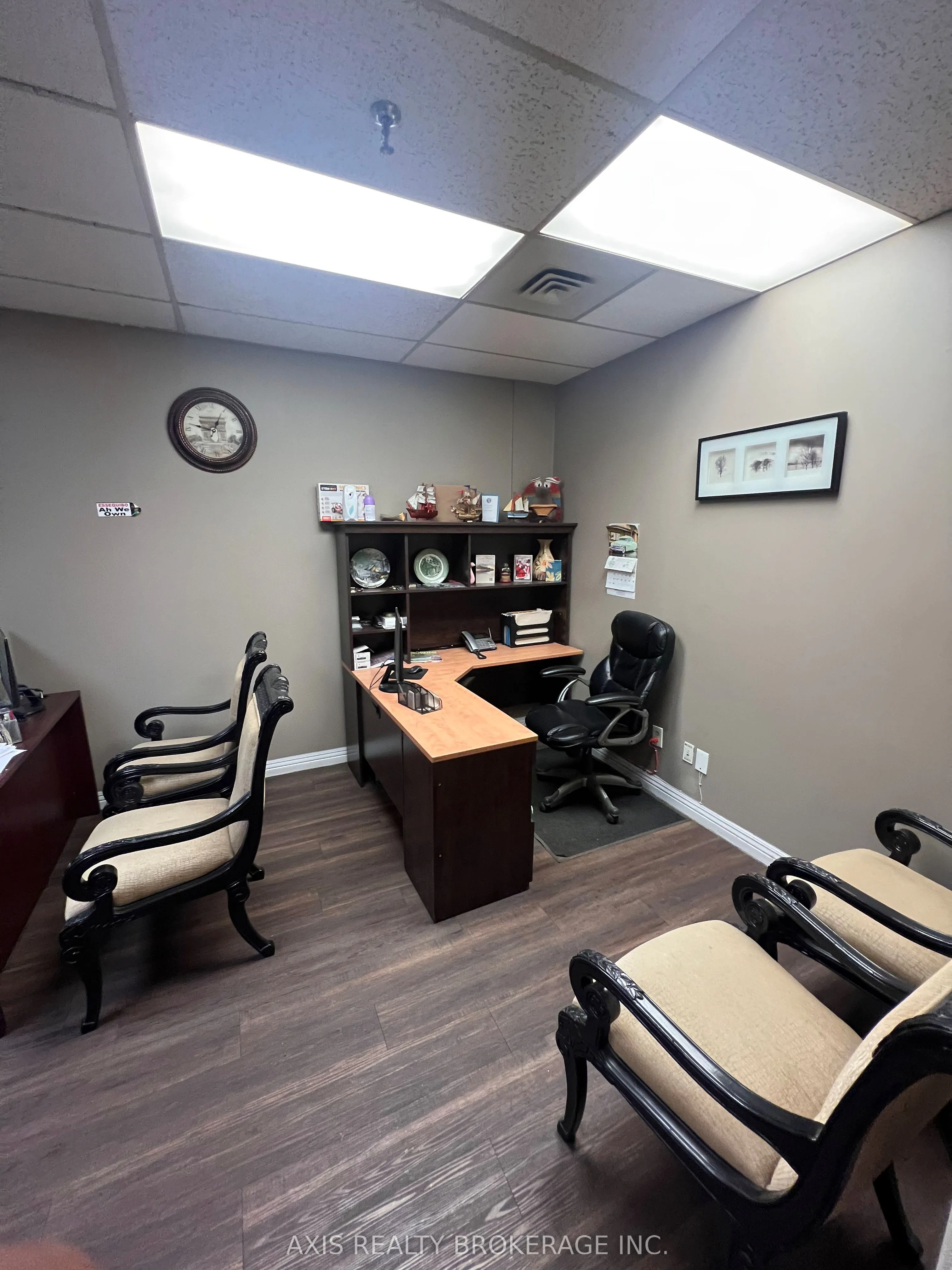 1075 Meyerside Drive, #6