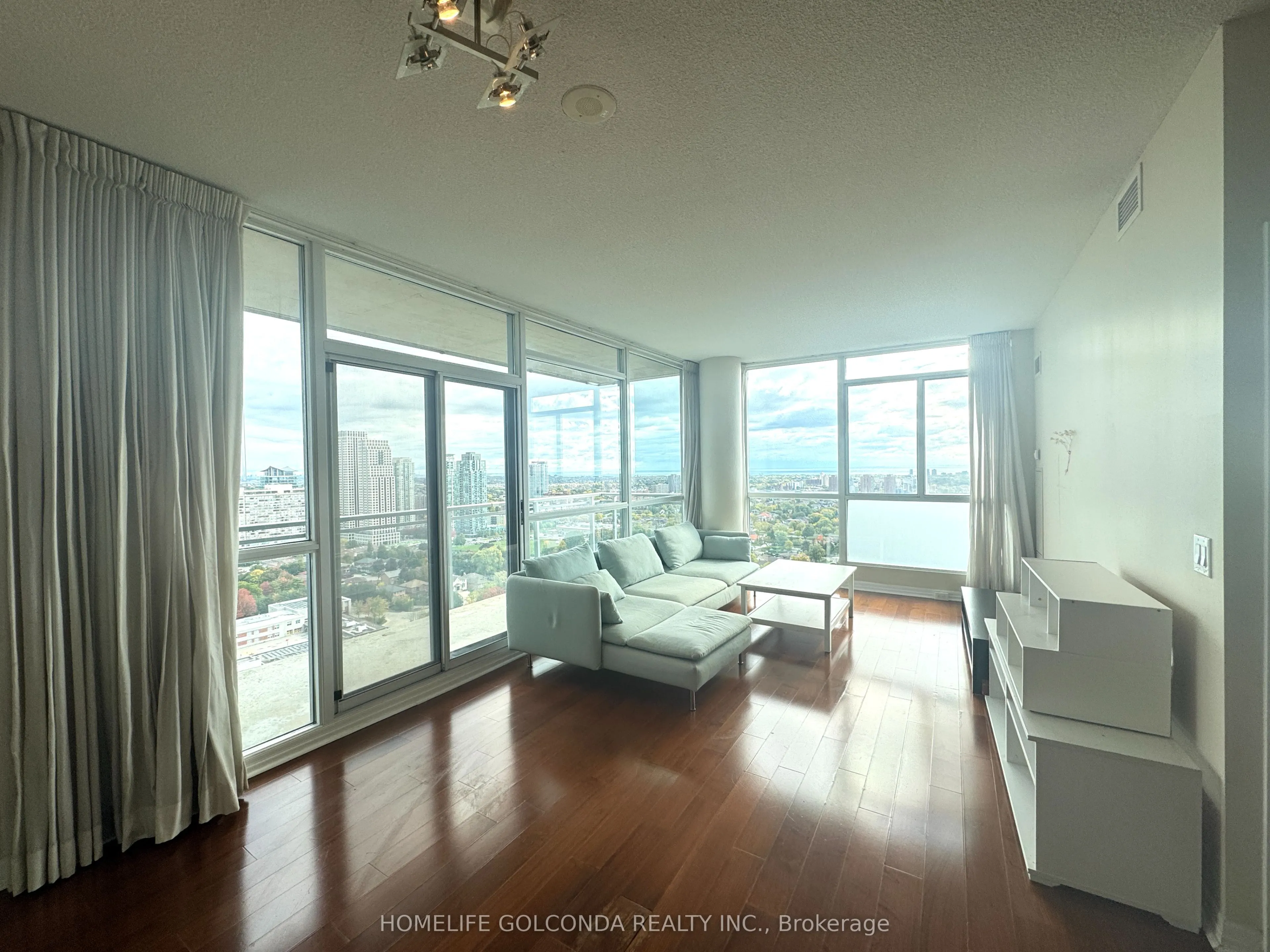 225 webb Drive, #2507