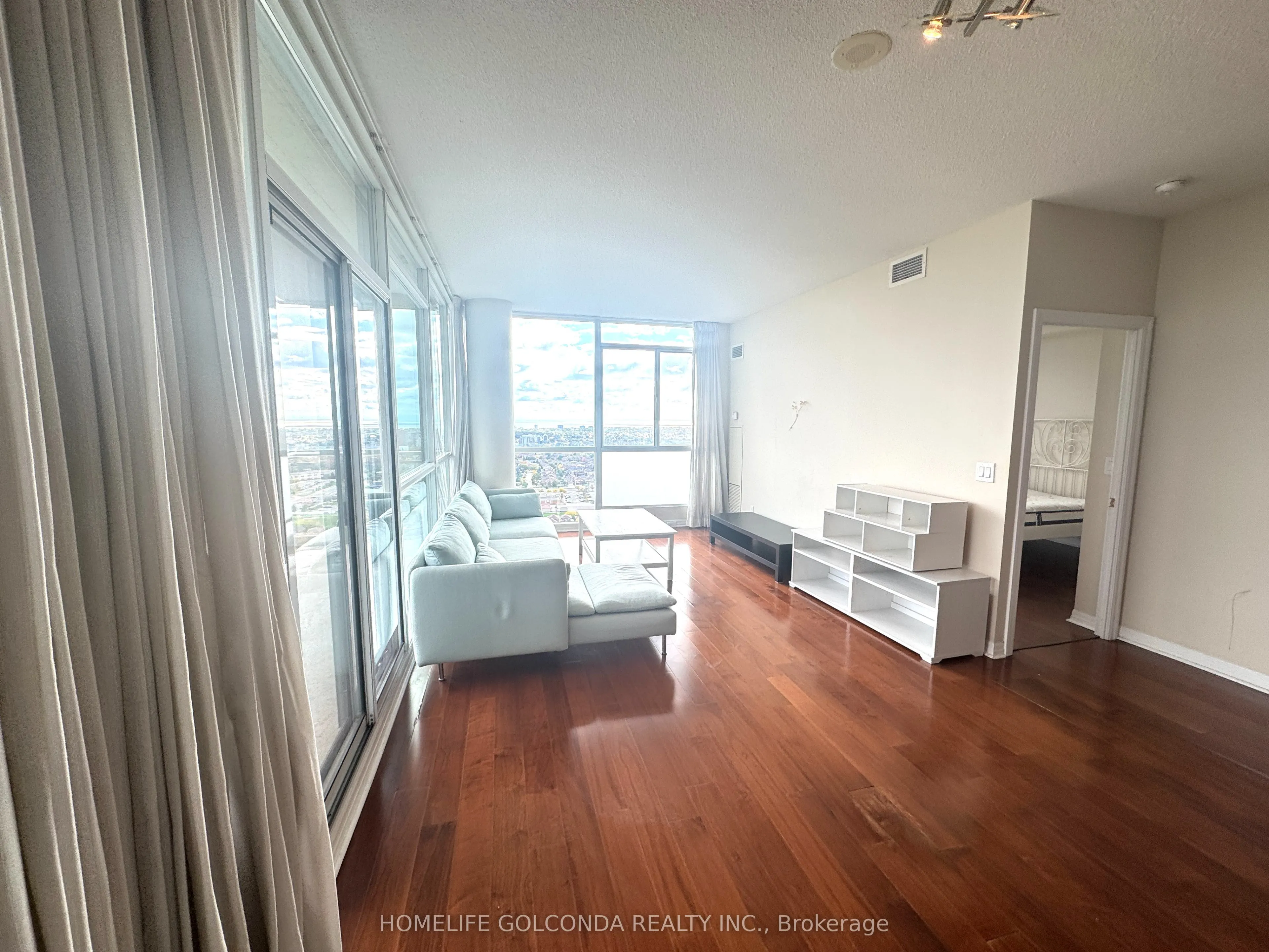 225 webb Drive, #2507