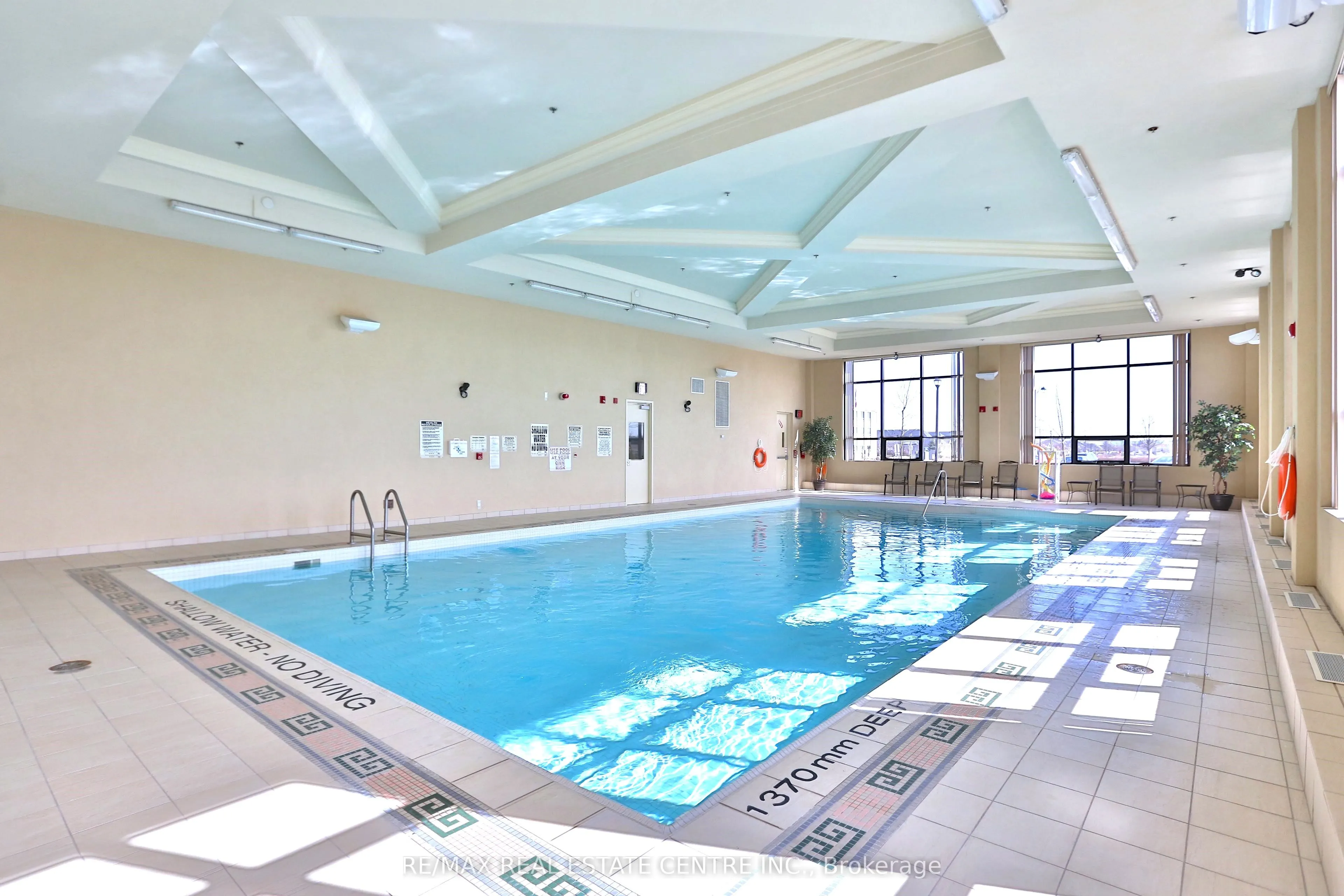 16 Lacorra Way, #8